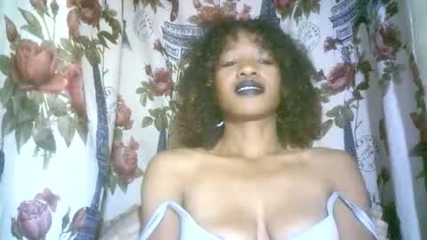 elenah013 online show from November 1, 6:50 am