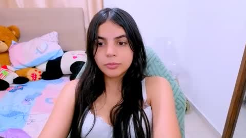 agnes online show from February 7, 9:40 pm