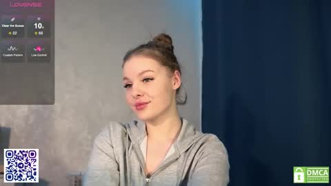 Snapshot of eli_zabeta chatting on February 10, 2:26 pm Elizabeth Lizi online show from February 10, 2:26 pm