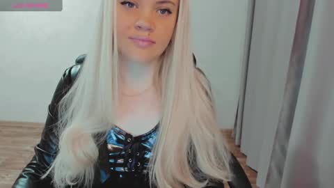 Ella online show from February 3, 6:45 am