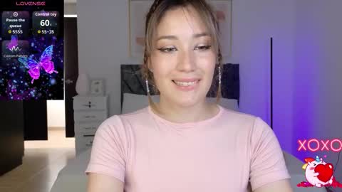 Snapshot of eliiih_ chatting on September 18, 6:50 pm eliiih_ online show from September 18, 6:50 pm
