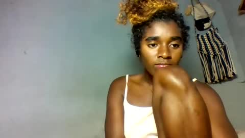 elina981 online show from March 24, 2:22 pm