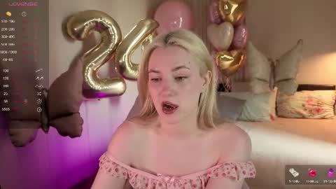Elina online show from June 16, 6:14 am