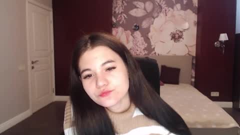 Snapshot of elinamils chatting on March 11, 7:14 am ElinaMils online show from March 11, 7:14 am