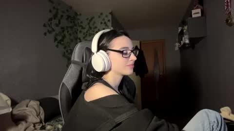 Milica online show from May 23, 1:31 pm