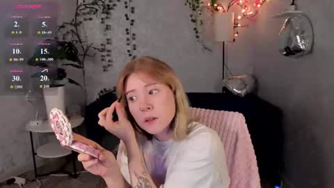 Elira Vane online show from July 13, 3:07 am