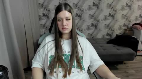 Aletta Oushen online show from February 24, 12:37 pm