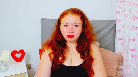 ElisabethXSweet online show from July 25, 6:42 am