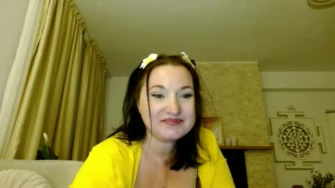 Snapshot of elise_bliss69 chatting on September 14, 6:17 pm elise_bliss69 online show from September 14, 6:17 pm