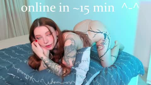 Snapshot of elisetattoo chatting on December 10, 11:40 pm inst fansly Elisebuns online show from December 10, 11:40 pm