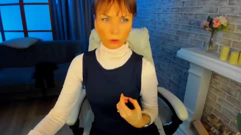 Elizabethangel online show from February 13, 10:33 pm