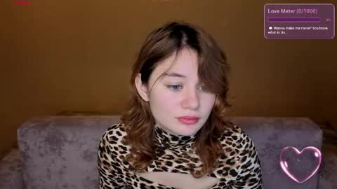 Elizabeth online show from May 7, 2:38 am
