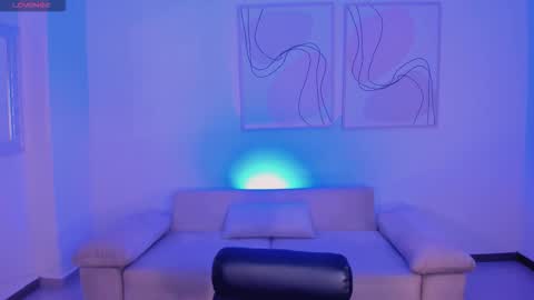 Snapshot of elizabethbennett_ chatting on October 9, 9:52 pm Call me Eli online show from October 9, 9:52 pm