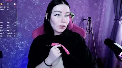 Eli online show from June 3, 2:12 am