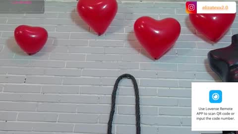   online show from March 3, 9:32 pm