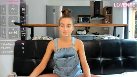 Eliz                               online show from November 13, 10:36 am