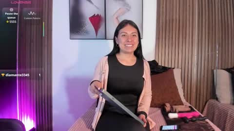 ella rouse online show from October 20, 1:03 pm