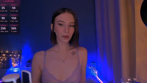 Snapshot of ellaamber chatting on January 12, 10:54 pm ellaamber online show from January 12, 10:54 pm
