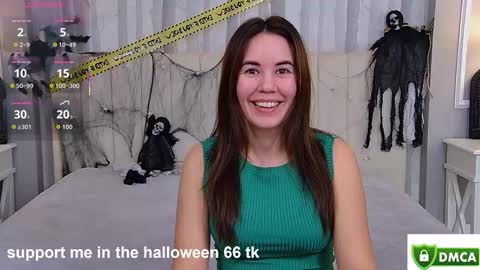 Ella online show from October 26, 4:19 am