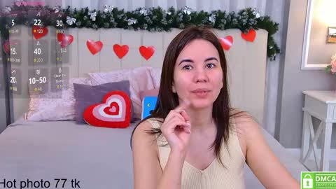 Snapshot of ellaander chatting on March 7, 4:13 am Ella online show from March 7, 4:13 am