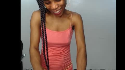 Snapshot of ellababy8 chatting on September 29, 8:47 pm ella online show from September 29, 8:47 pm