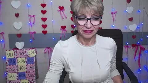 Snapshot of ellabonito chatting on February 5, 4:26 pm EllaBonito online show from February 5, 4:26 pm