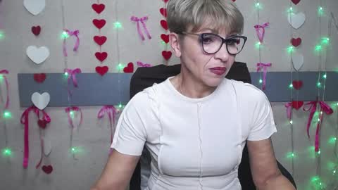 Snapshot of ellabonito chatting on January 30, 6:24 am EllaBonito online show from January 30, 6:24 am