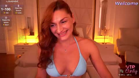 Ella online show from July 14, 9:30 pm