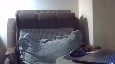 ellajohnsonx online show from February 8, 1:26 pm