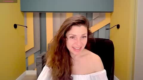 Snapshot of ellalongs chatting on February 19, 12:33 pm EllaLongs online show from February 19, 12:33 pm