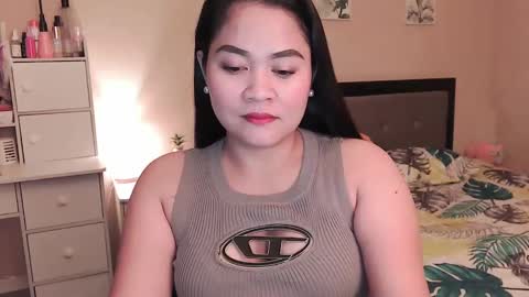 Ann online show from December 9, 1:02 pm