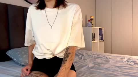 Snapshot of ellie_hollow chatting on September 10, 7:30 am Ellie online show from September 10, 7:30 am