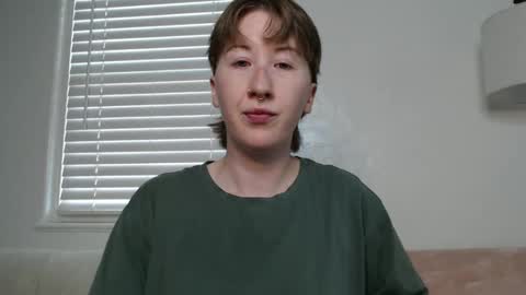 Ellie Rowyn online show from September 15, 10:50 pm