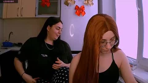 Ellie online show from February 5, 9:15 am