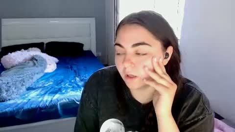 Ellie online show from June 11, 4:42 am