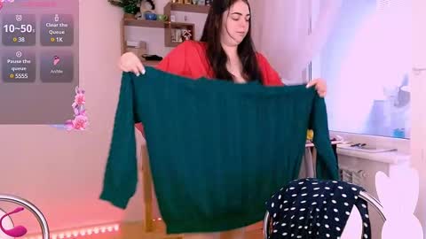 Ellie online show from March 12, 7:02 am