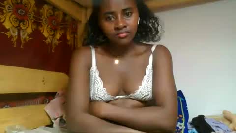 Ellodi online show from July 19, 8:38 am