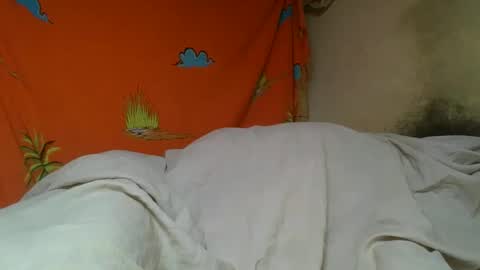 Ellodi online show from May 23, 4:11 am