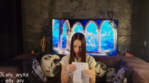 elly_ary online show from March 27, 10:32 pm