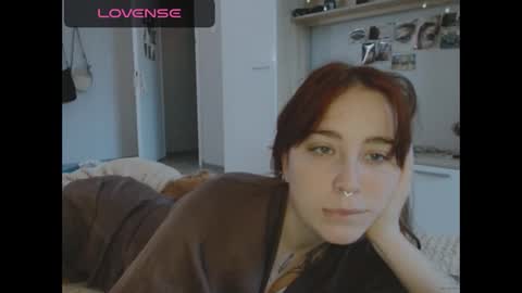 Elly online show from December 16, 11:12 am