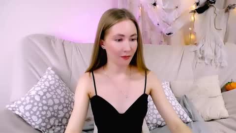 Elly online show from November 3, 2:48 am