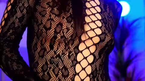 Elly online show from December 3, 12:13 am