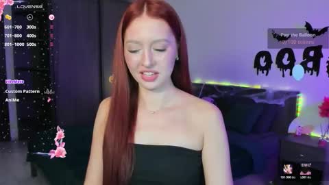 Snapshot of ellypeach chatting on October 23, 6:03 pm EllyPeach online show from October 23, 6:03 pm