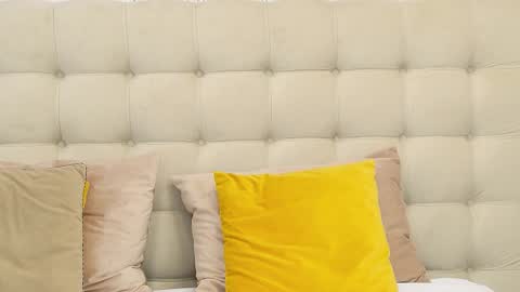 EllyRoss online show from December 14, 3:23 am