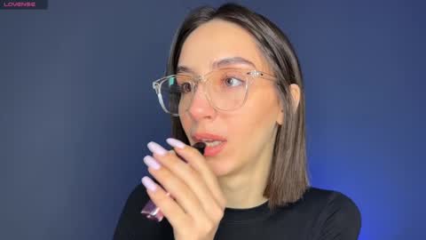 Im online Fri Sun Mon Tue Thu Fri Sat3 from 1000 online show from February 26, 5:35 am