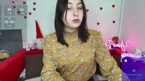 Snapshot of elmirapowers chatting on February 3, 12:47 pm elmirapowers online show from February 3, 12:47 pm