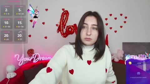 Snapshot of elmirapowers chatting on February 8, 12:39 pm elmirapowers online show from February 8, 12:39 pm