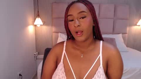 Elodi  online show from July 16, 1:32 am