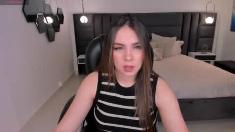 ELOISA OLIVERO online show from February 24, 11:19 am