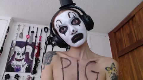 Chelsea  Please help me to reach 100 thumbs up online show from January 5, 8:10 pm